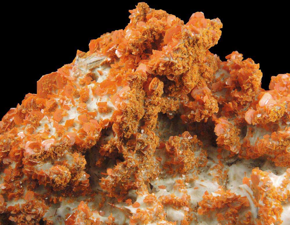 Wulfenite on Wulfenite with Calcite from Jianshan Mine, Kuruktag Mountains, 300 km southeast of rmqi, Shanshan County, Xinjiang Uygur Region, China