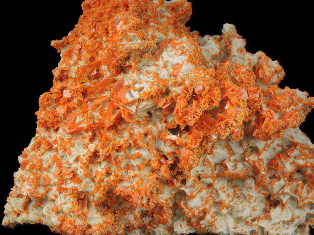 Wulfenite on Wulfenite with Calcite from Jianshan Mine, Kuruktag Mountains, 300 km southeast of rmqi, Shanshan County, Xinjiang Uygur Region, China