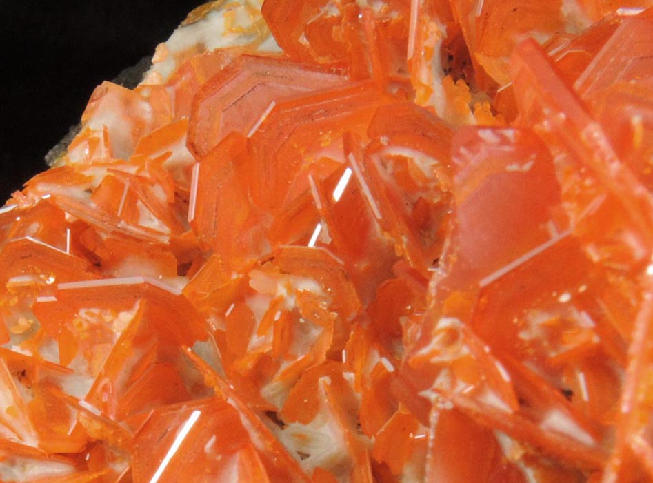 Wulfenite on Calcite from Jianshan Mine, Kuruktag Mountains, 300 km southeast of rmqi, Shanshan County, Xinjiang Uygur Region, China