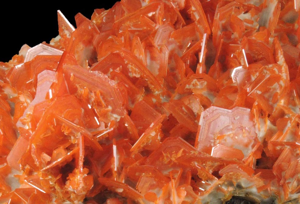 Wulfenite on Calcite from Jianshan Mine, Kuruktag Mountains, 300 km southeast of rmqi, Shanshan County, Xinjiang Uygur Region, China