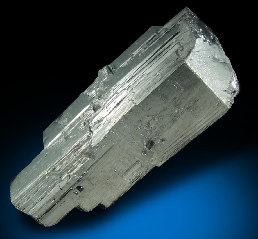 Bournonite (twinned crystals) from Yaogangxian Mine, Nanling Mountains, Hunan, China