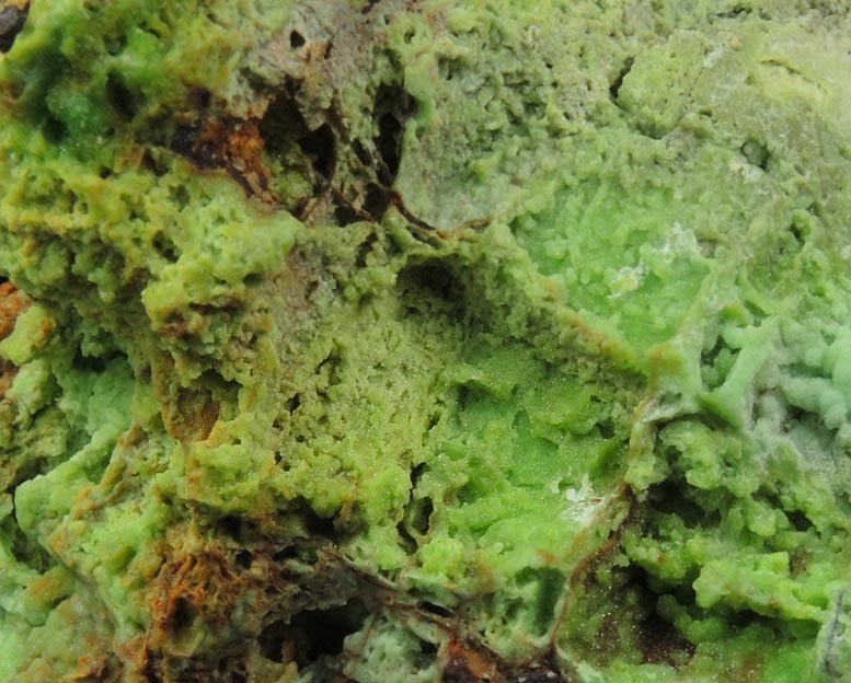 Phosphohedyphane and Chrysocolla over Cerussite from Cove Vein, Whytes Cleuch, Wanlockhead, Dumfriesshire, Scotland