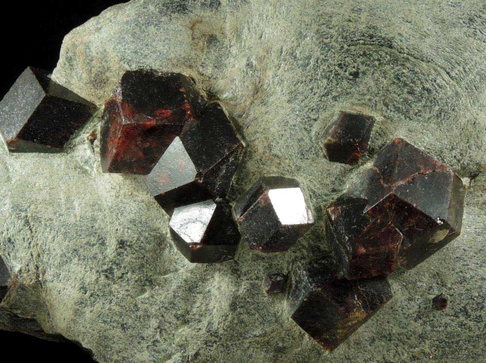 Almandine Garnet from tztal (Oetztal), Tyrol, Austria