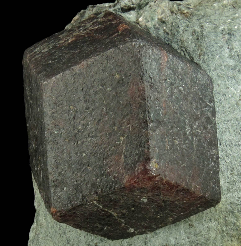 Almandine Garnet from tztal (Oetztal), Tyrol, Austria