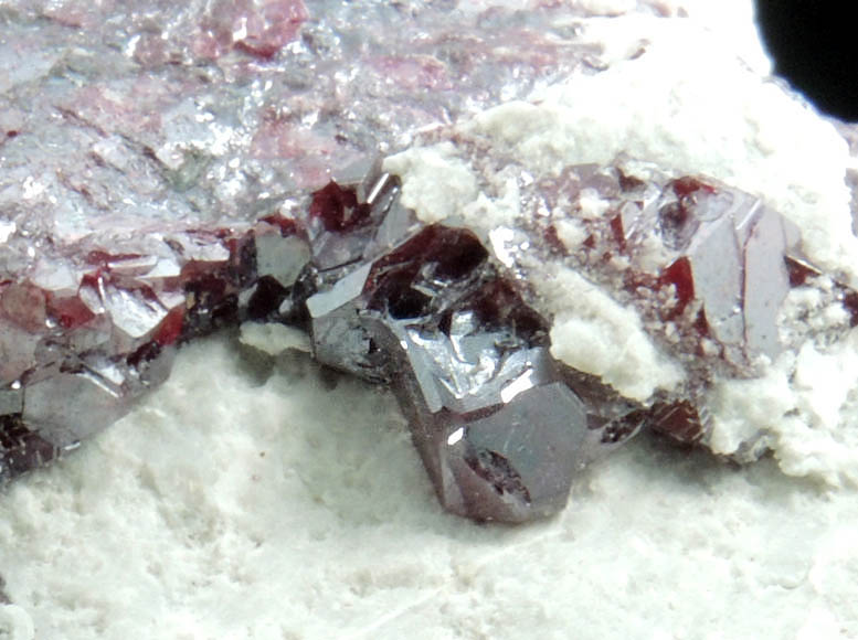 Cuprite on Dickite-coated matrix from Milpillas Mine, Cuitaca, Sonora, Mexico