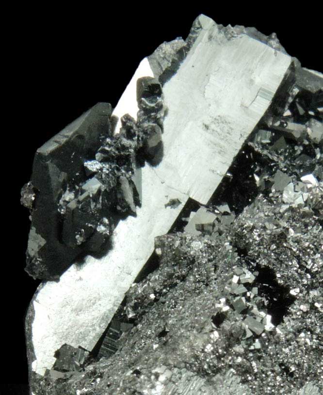 Bixbyite with Hausmannite from N'Chwaning II Mine, Kalahari Manganese Field, Northern Cape Province, South Africa