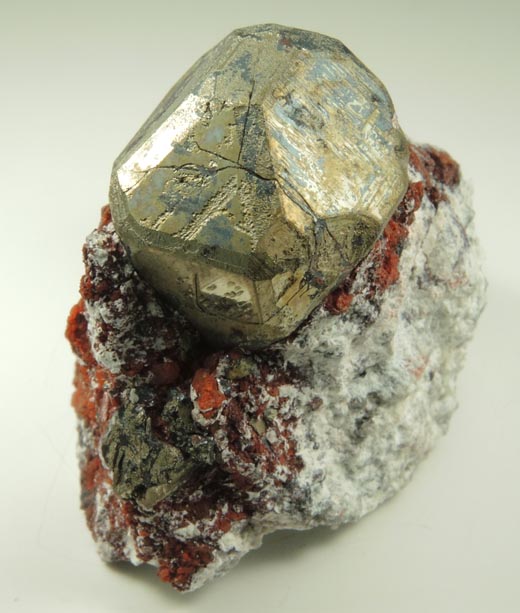 Pyrite with partial Chalcocite coating on Hematite-coated Quartz from Milpillas Mine, Cuitaca, Sonora, Mexico