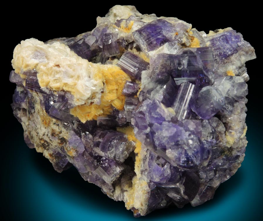 Fluorapatite with Bertrandite from Lavra da Golconda, near Governador Valadares, Minas Gerais, Brazil