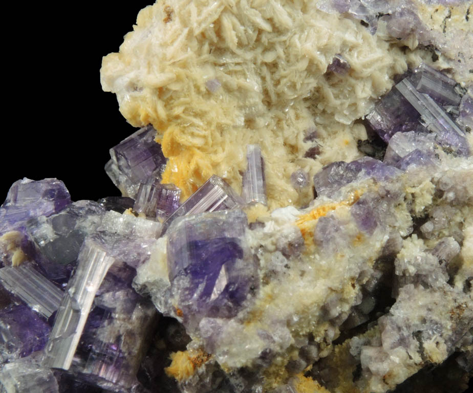 Fluorapatite with Bertrandite from Lavra da Golconda, near Governador Valadares, Minas Gerais, Brazil