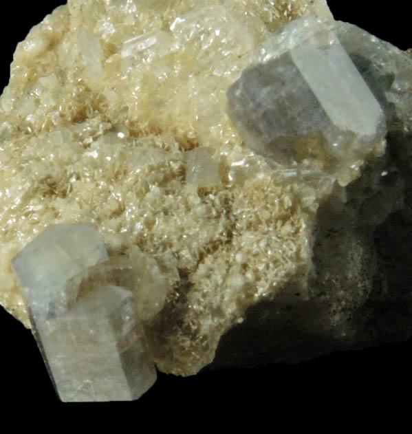 Fluorapatite on Bertrandite from Emmons Quarry, southeastern slope of Uncle Tom Mountain,  Greenwood, Oxford County, Maine