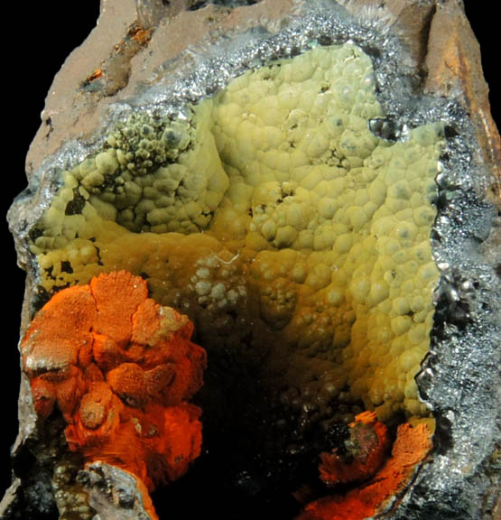 Dufrenite-Kidwellite on Hematite-Goethite from Indian Mountain, Cherokee County, Alabama