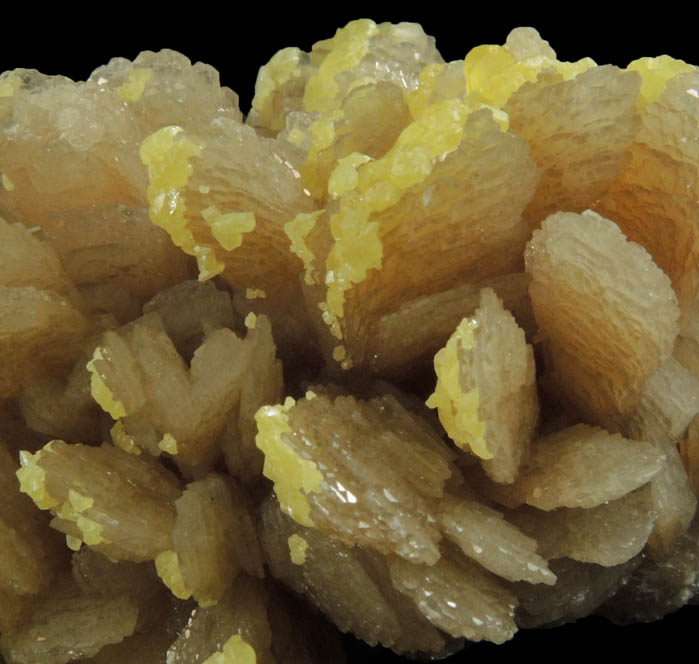 Sulfur on Barite from Machow Mine, Tarnobrzeg, Poland