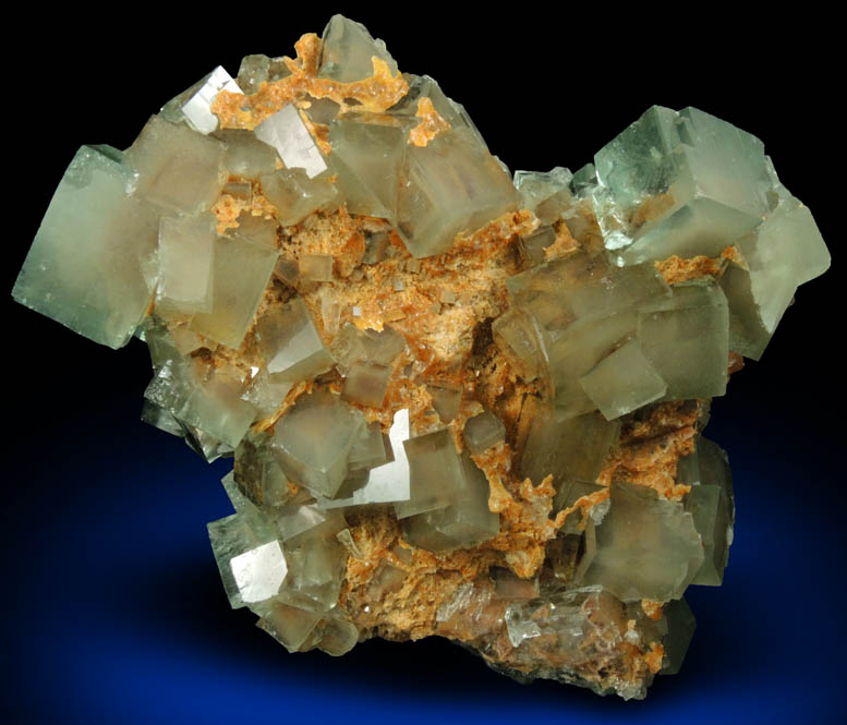 Fluorite with minor Calcite from Huangshaping Mine, Chenzhou, Hunan, China