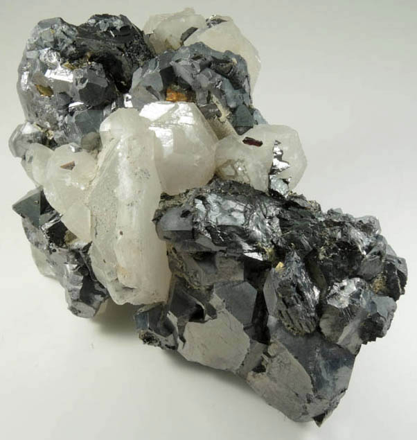 Galena (Spinel Law-twinned), Sphalerite, Calcite (twinned), Chalcopyrite from Dalnegorsk, Primorskiy Kray, Russia