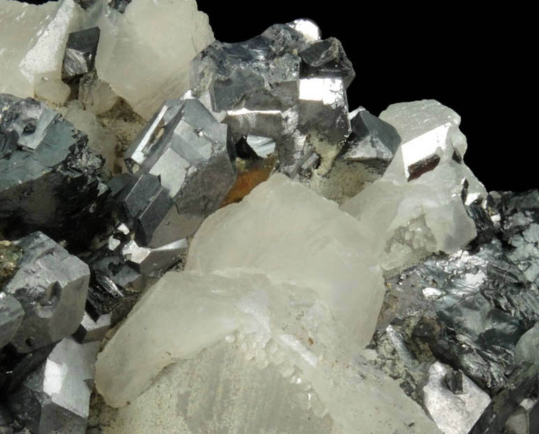 Galena (Spinel Law-twinned), Sphalerite, Calcite (twinned), Chalcopyrite from Dalnegorsk, Primorskiy Kray, Russia
