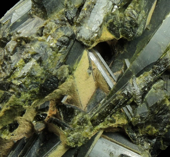 Epidote from Milanoa, Vohmar, Antsiranana Province, Madagascar