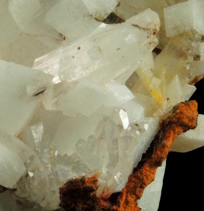 Hemimorphite and Calcite from Santa Eulalia District, Aquiles Serdán, Chihuahua, Mexico