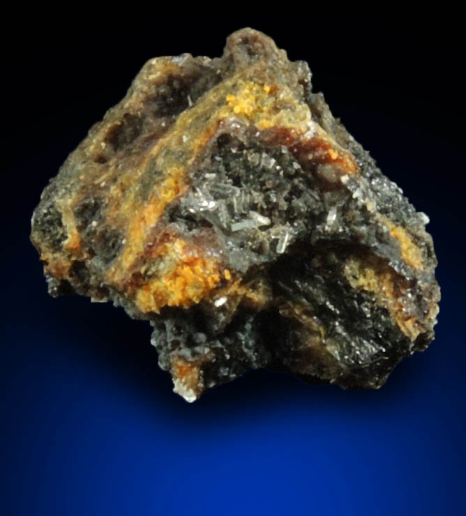 Phillipsite from Perrier, Issoire, Puy-de-Dme, Auvergne-Rhne-Alpes, France