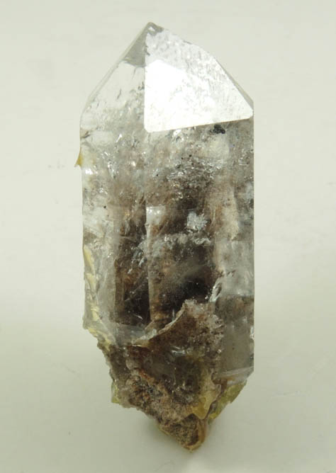 Quartz var. Herkimer Diamond with black phantom-growth zone from Newport, Herkimer County, New York