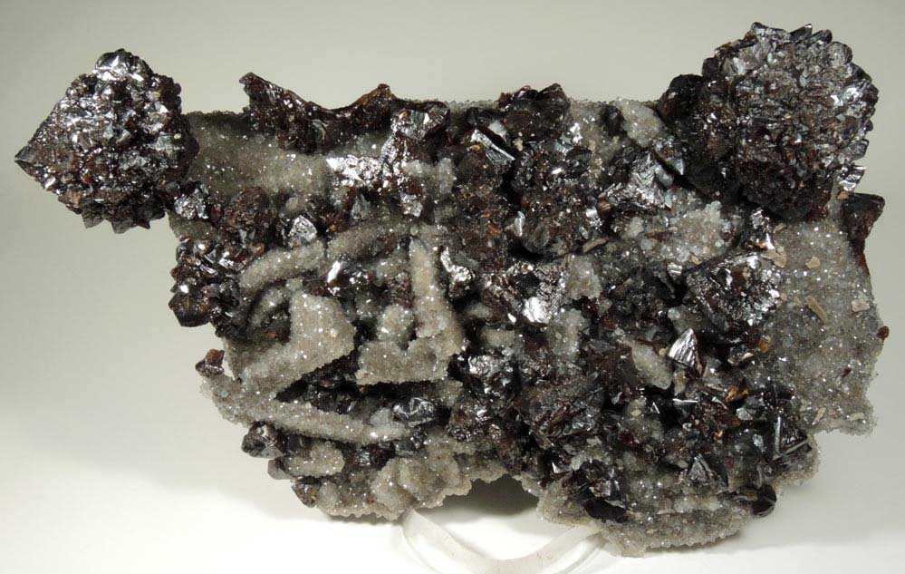 Sphalerite over Quartz with pseudomorphs after Barite from Elmwood Mine, Carthage, Smith County, Tennessee