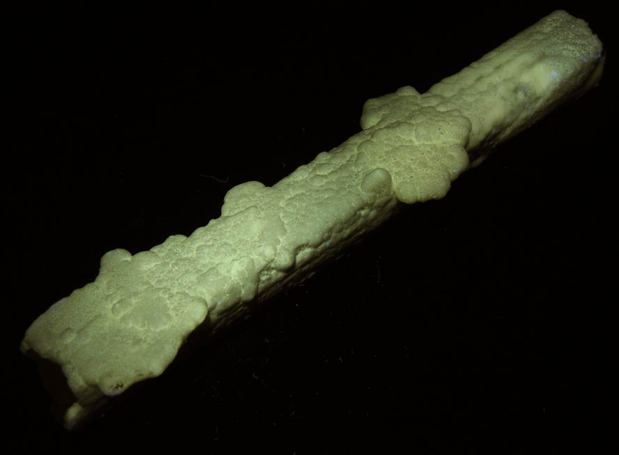 Gypsum var. Selenite with Smithsonite and Hydrozincite overgrowth from Mina la Platosa, Bermejillo, Durango, Mexico