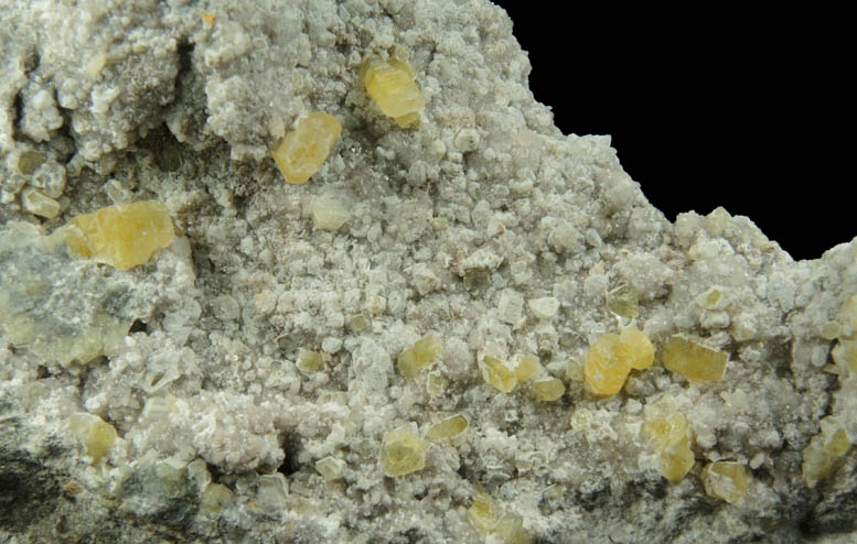 Weloganite from Francon Quarry, Montral, le de Montral, Qubec, Canada (Type Locality for Weloganite)