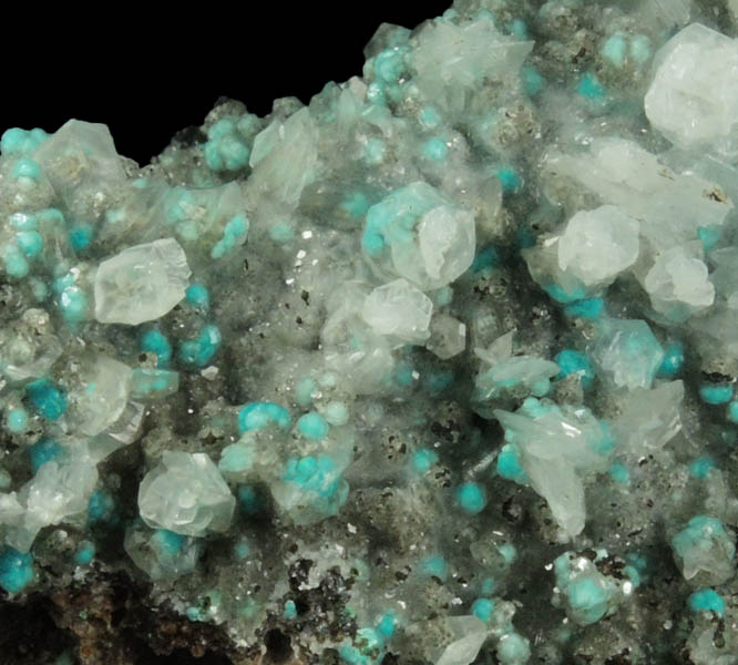 Calcite and Aurichalcite from Mina Ojuela, Mapimi, Durango, Mexico