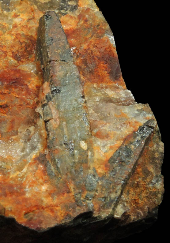 Fergusonite-(Y) from J. G. Gole Quarry, Nippissing District, Madawaska, Ontario, Canada
