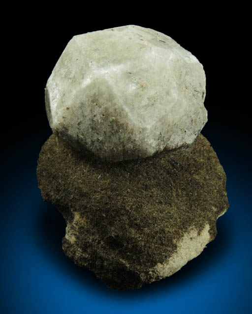 Analcime on Aegirine from De-Mix Quarry, Mont Saint-Hilaire, Qubec, Canada