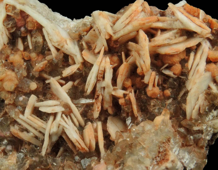 Barite, Calcite, Quartz from Constellation Road, northeast of Wickenburg, Yavapai County, Arizona