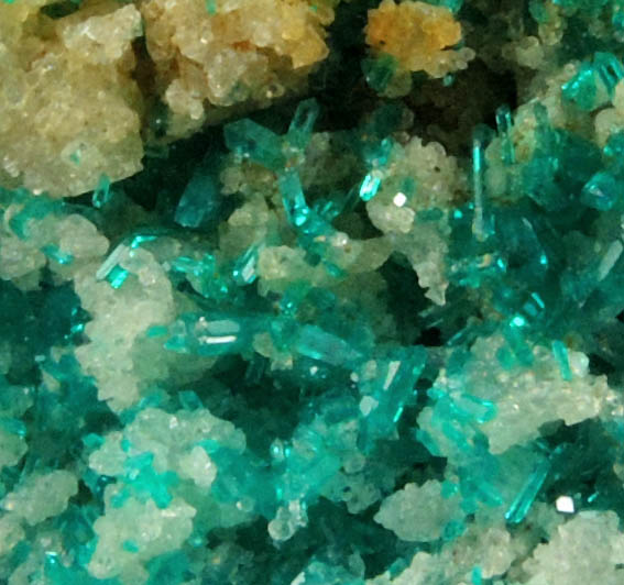 Dioptase and Fluorite on Quartz from Mammoth-St. Anthony Mine, Tiger, Mammoth District, Pinal County, Arizona