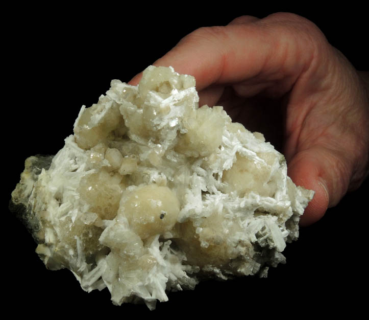 Natrolite, Stilbite and Calcite from Millington Quarry, Bernards Township, Somerset County, New Jersey
