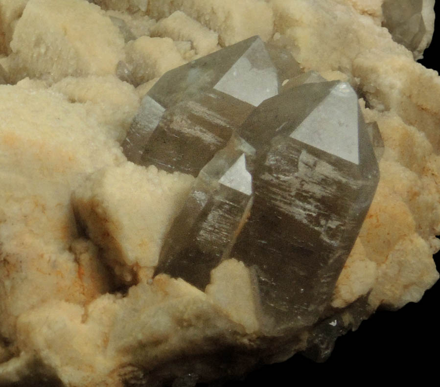 Microcline, Albite and Smoky Quartz from Sentinel Rock, west of Bear Creek Canyon, 5.5 km S of Manitou Springs, El Paso County, Colorado