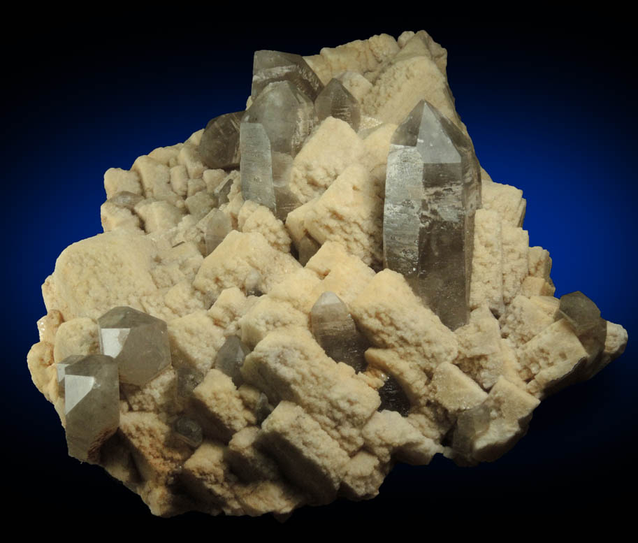 Microcline, Albite and Smoky Quartz from Sentinel Rock, west of Bear Creek Canyon, 5.5 km S of Manitou Springs, El Paso County, Colorado