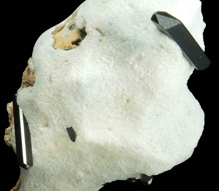 Neptunite in Natrolite from Benitoite Gem Mine, New Idria District, San Benito County, California