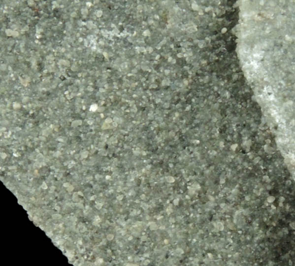 Gypsum with sand and petroleum inclusions from Dhahran, Mintaqah Ash Sharqiyah, Saudi Arabia