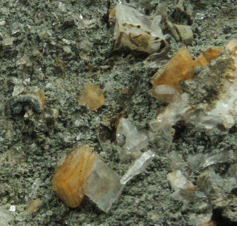Quartz var. Tessin habit scepter with Magnesite from Becker Quarry, West Willington, Tolland County, Connecticut