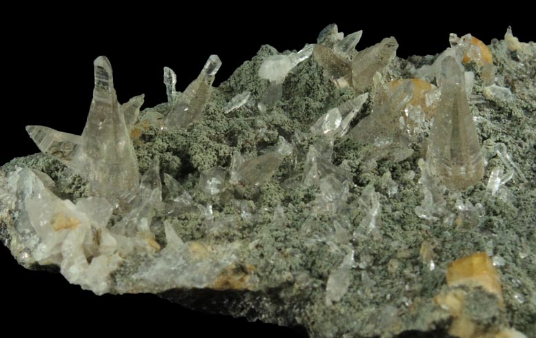 Quartz var. Tessin habit scepter with Magnesite from Becker Quarry, West Willington, Tolland County, Connecticut