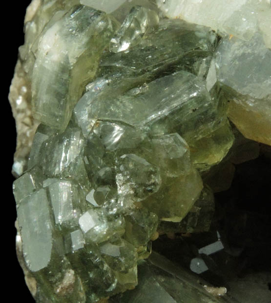 Fluorapatite with Muscovite from Panasqueira Mine, Barroca Grande, 21 km. west of Fundao, Castelo Branco, Portugal