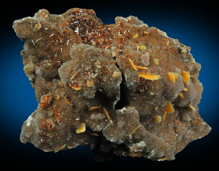 Descloizite on Wulfenite with Quartz coating from Finch Mine, north of Hayden, Banner District, Gila County, Arizona