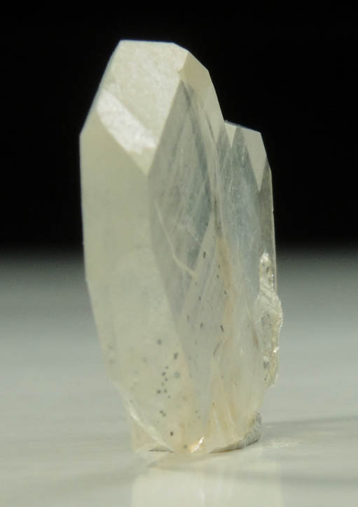 Quartz (Japan Law-twinned crystals) from Narushima (Naru Island), Nagasaki Prefecture, Japan