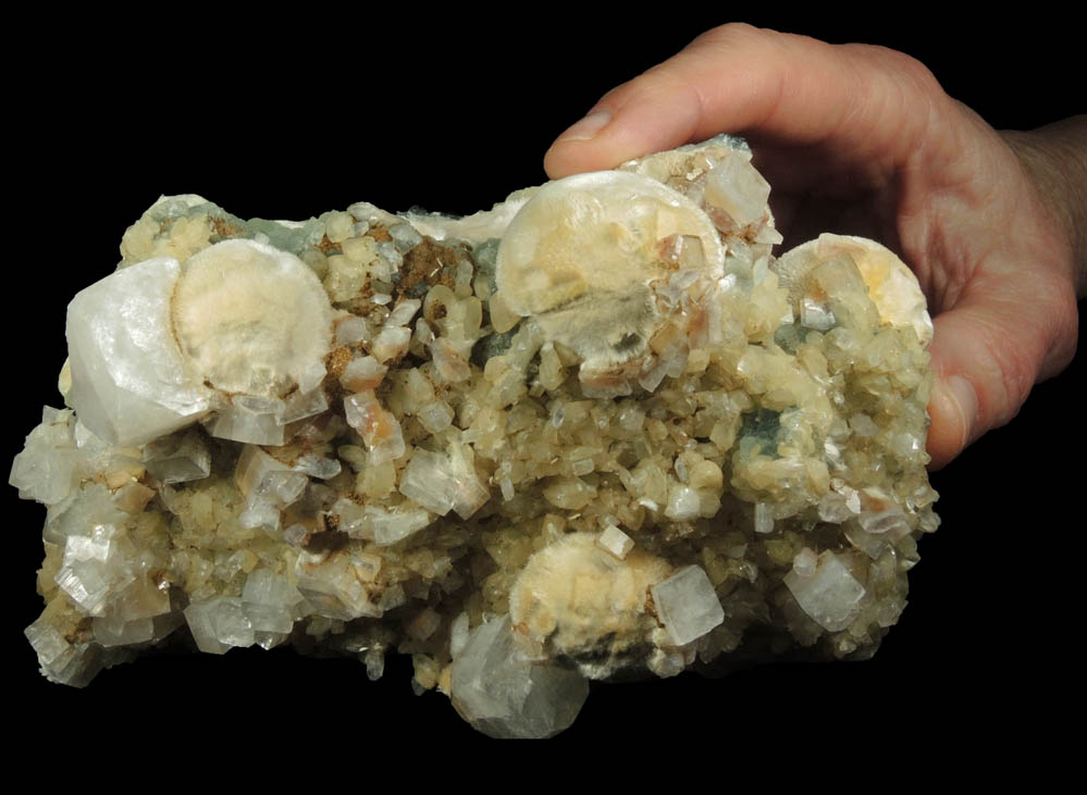 Apophyllite, Pectolite, Heulandite, Prehnite from Prospect Park Quarry, Prospect Park, Passaic County, New Jersey