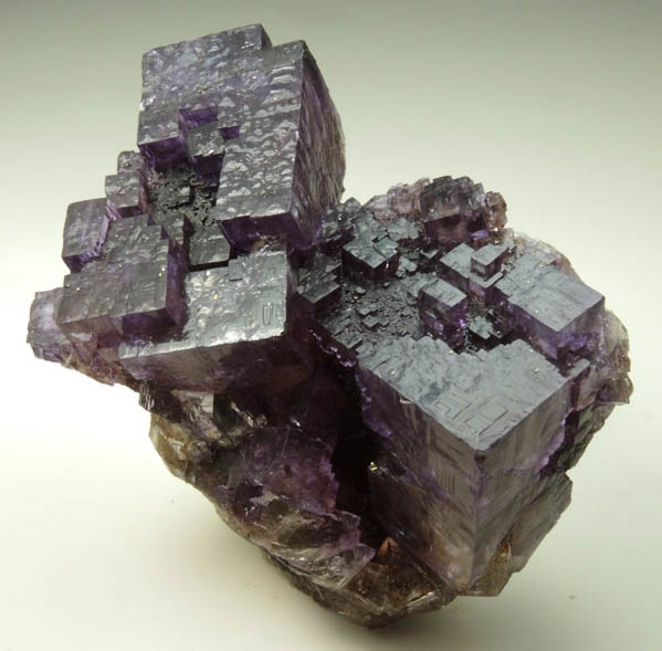 Fluorite with Chalcopyrite from Cave-in-Rock District, Hardin County, Illinois