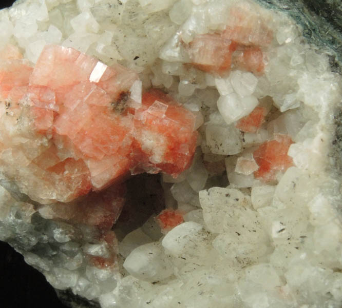 Chabazite on Calcite from Upper New Street Quarry, Paterson, Passaic County, New Jersey