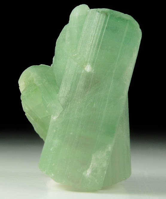 Elbaite Tourmaline from Dunton Quarry, Plumbago Mountain, Hall's Ridge, Newry, Oxford County, Maine