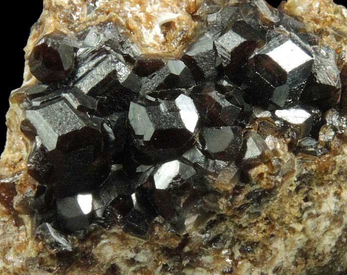 Grossular Garnet from Calumet Mine, 12 km NNE of Salida, Chaffee County, Colorado