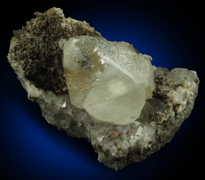 Calcite (twinned crystals) from Millington Quarry, Bernards Township, Somerset County, New Jersey