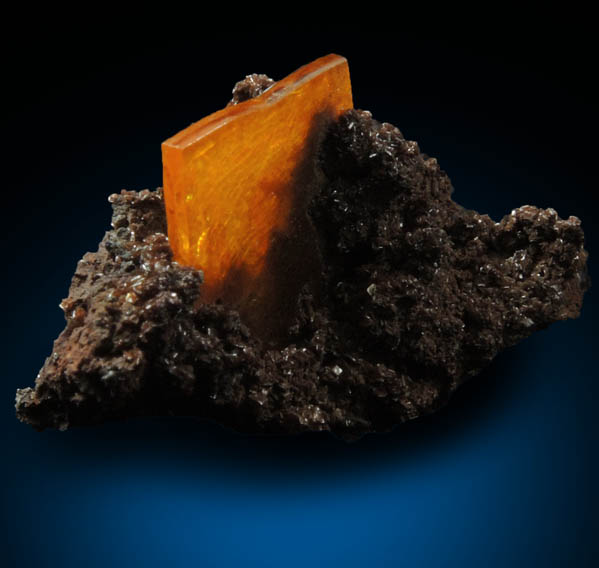 Wulfenite from Sierra de Los Lamentos, Chihuahua, Mexico