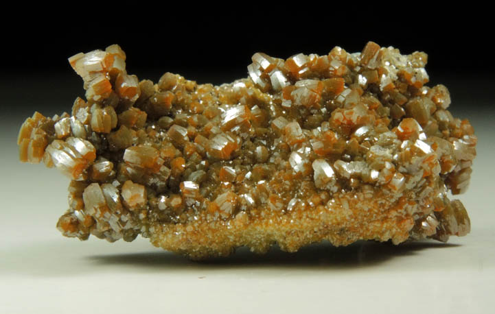 Vanadinite from Puzzler Mine, Castle Dome District, 58 km northeast of Yuma, Yuma County, Arizona