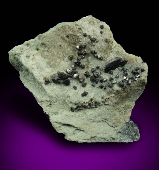 Magnetite from Cornwall Iron Mines, Cornwall, Lebanon County, Pennsylvania